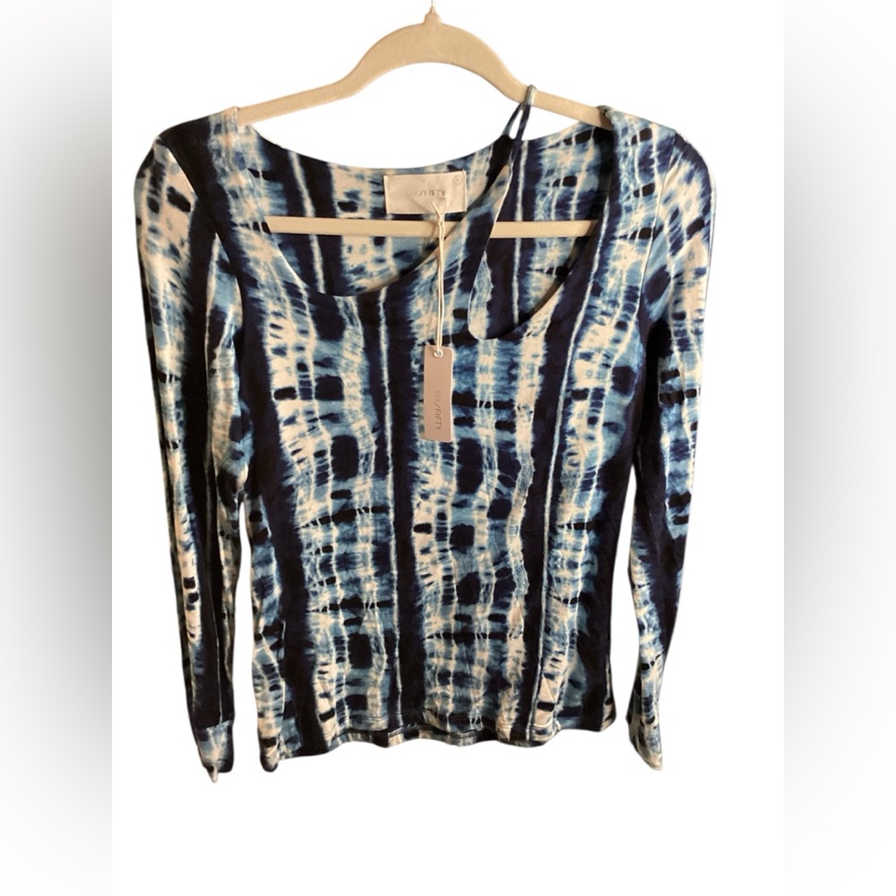 Chic Navy Tie-Dye Long Sleeve Top